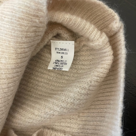 Staccato Cream Button-Up Cardigan - Picture 3 of 4